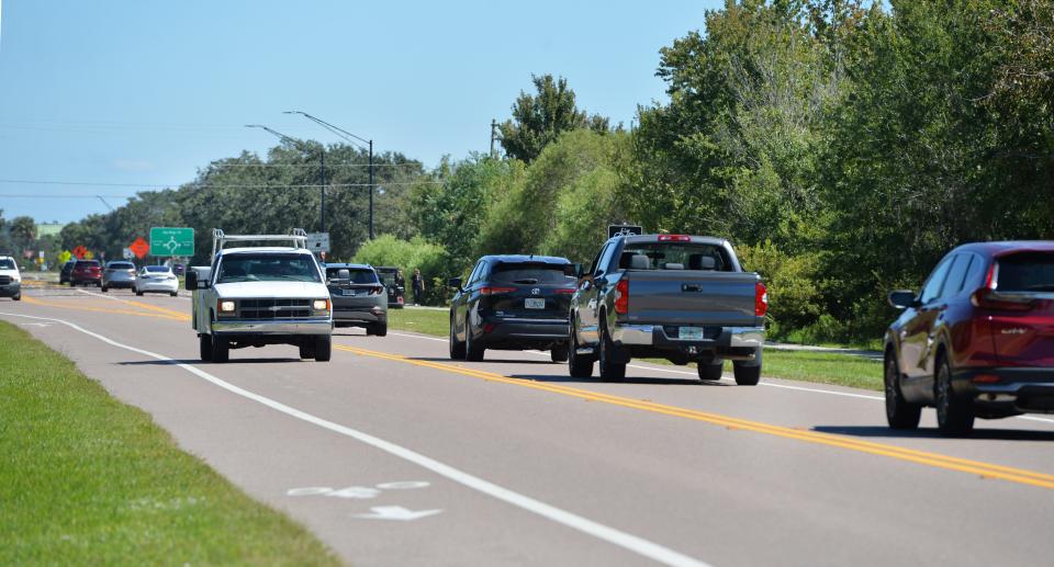 Traffic on Bee Ridge Rd. near Lorriane Rd., east of I-75 in Sarasota. A group of homeowners has filed suit against Sarasota County and The Classical Academy Sarasota after county commissioners approved a special zoning exception for the private K-12 school at 8000 Bee Ridge Road.