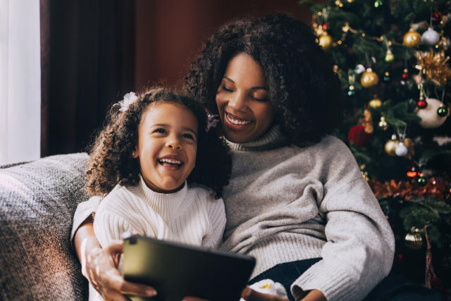 10 Christmas apps for parents to share with kids this season