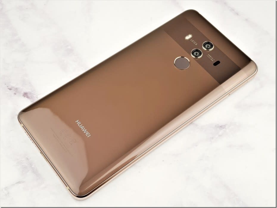 HUAWEI Mate 10 Pro 除了拍照超強大 商務功能與效能更是一把罩