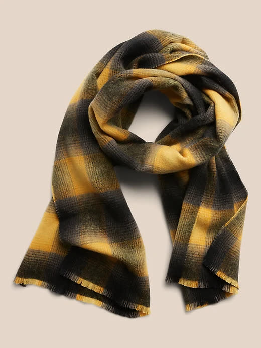 Shadow Plaid Wool Scarf. Image via Banana Republic.