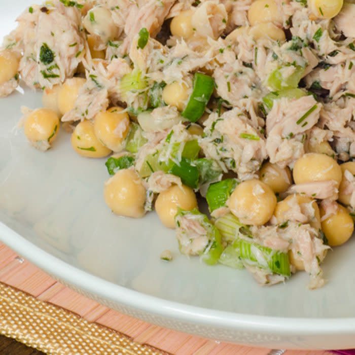 Spicy Chickpeas and Tuna