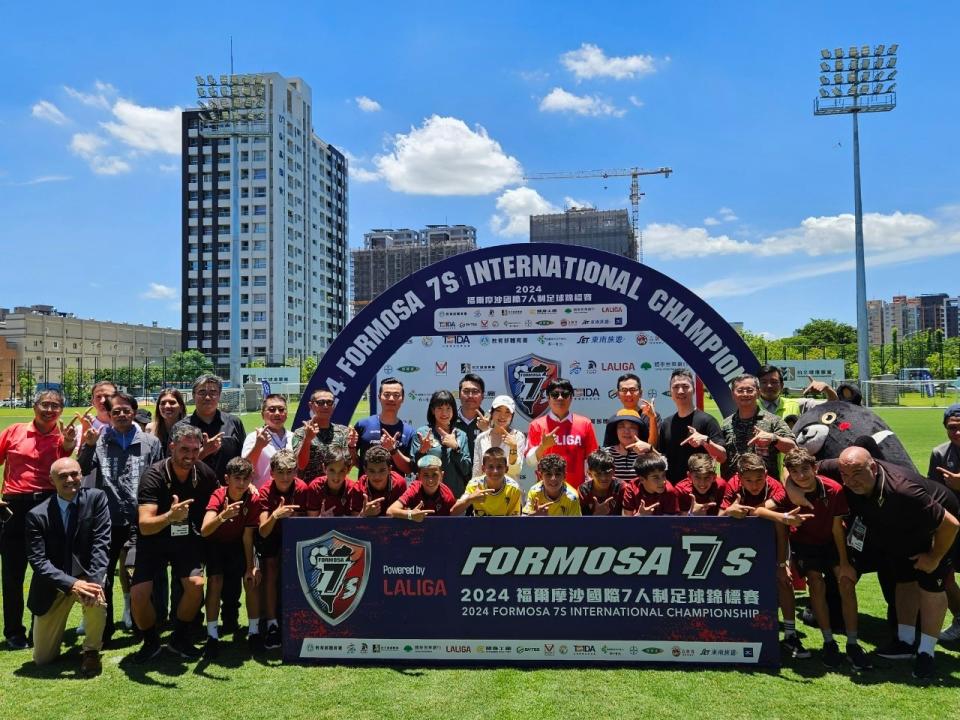 超過2000名選手齊聚高雄！Formosa 7s國際足球錦標賽開踢。施書瑜攝