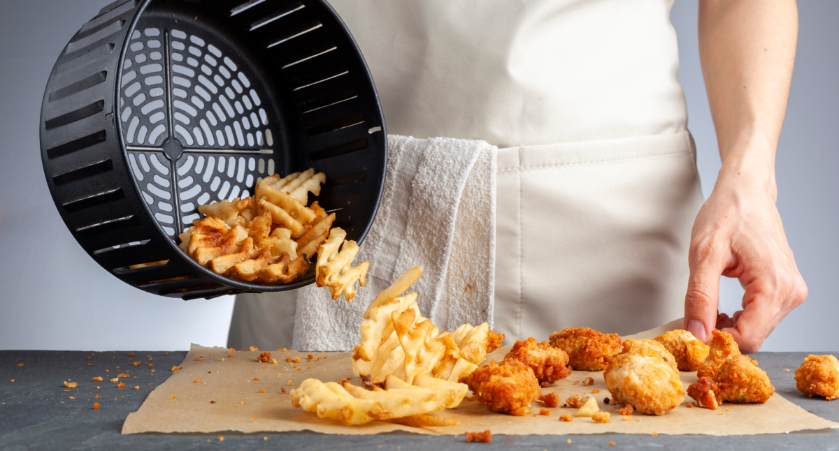 This Air Fryer From  Canada Is Super Affordable & Comes In Cute  Colours - Narcity