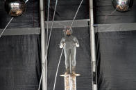 NEW YORK, NY - OCTOBER 08: David Blaine attends the "Electrified: 1 Million Volts Always On" stunt medical briefing at Pier 54 on October 8, 2012 in New York City. (Photo by Laura Cavanaugh/Getty Images)