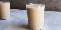 <p>Flaxseed and yogurt pump this simple smoothie up—and keep you full longer.</p><p>Get the recipe from <a href="https://www.delish.com/cooking/recipe-ideas/a20719578/healthy-banana-smoothie-recipe/" rel="nofollow noopener" target="_blank" data-ylk="slk:Delish;elm:context_link;itc:0;sec:content-canvas" class="link ">Delish</a>.</p>