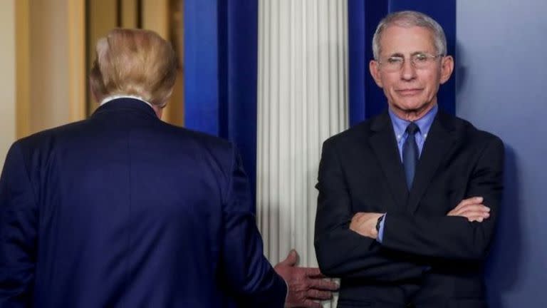 Fauci dijo que a menudo se metió en problemas por contradecir al presidente Trump.