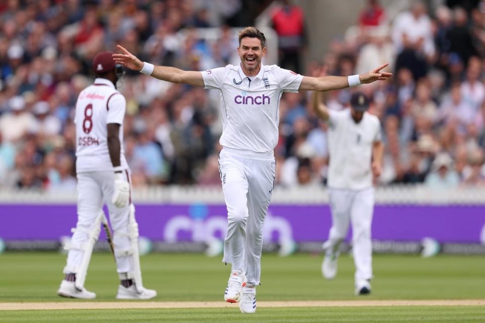 James Anderson finishes his career with 704 wickets, 100 more than Stuart Broad (Getty)