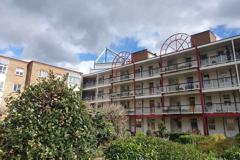 Stamford Bridge clearly visible from Stoll Mansions