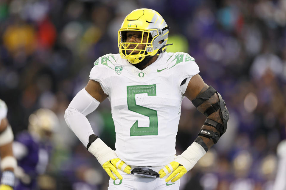 SEATTLE, WASHINGTON - NOVEMBER 06: Kayvon Thibodeaux #5 of the Oregon Ducks looks on during the first quarter against the Washington Huskies at Husky Stadium on November 06, 2021 in Seattle, Washington. (Photo by Steph Chambers/Getty Images)