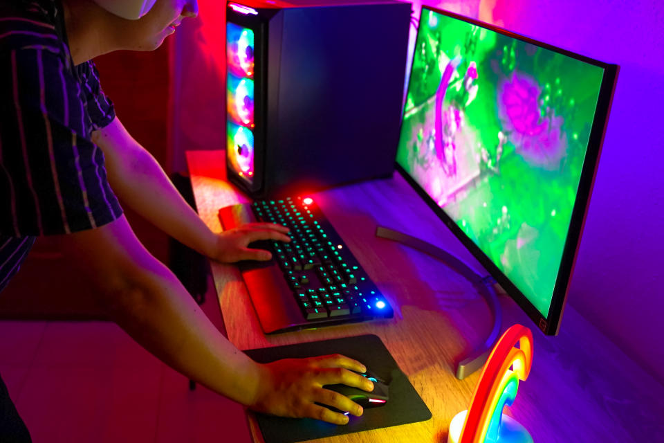 Save up to 58 percent on Razer PC and gaming accessories. (Photo: Getty Images)