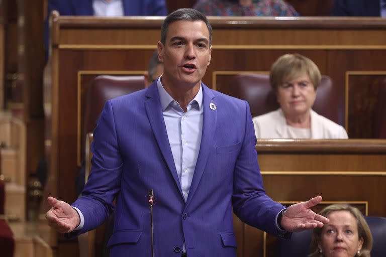 El presidente del Gobierno, Pedro Sánchez, interviene durante la sesión de control al Gobierno del Pleno del Congreso, a 5 de octubre de 2022, en Madrid