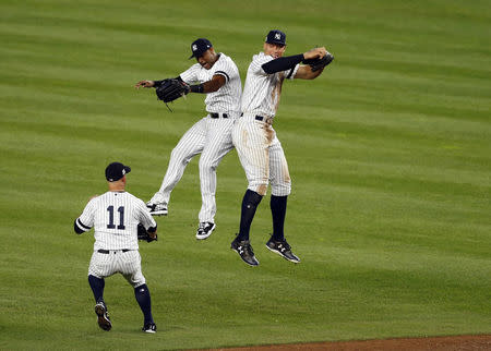 Yankees rally past Twins 7-2 in playoff opener