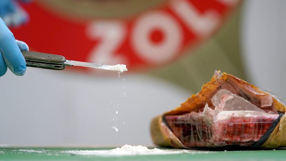 Kokain im Wert von sechs Millionen Euro entdeckt. (Bild: Marcus Brandt/dpa)