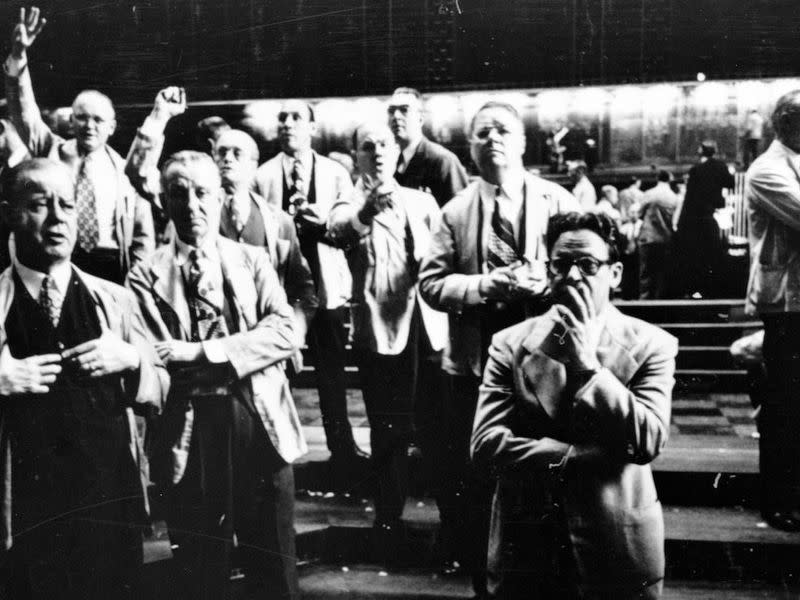 Chicago Board of Trade traders, 1949 (Stanley Kubrick via Wikimedia Commons)