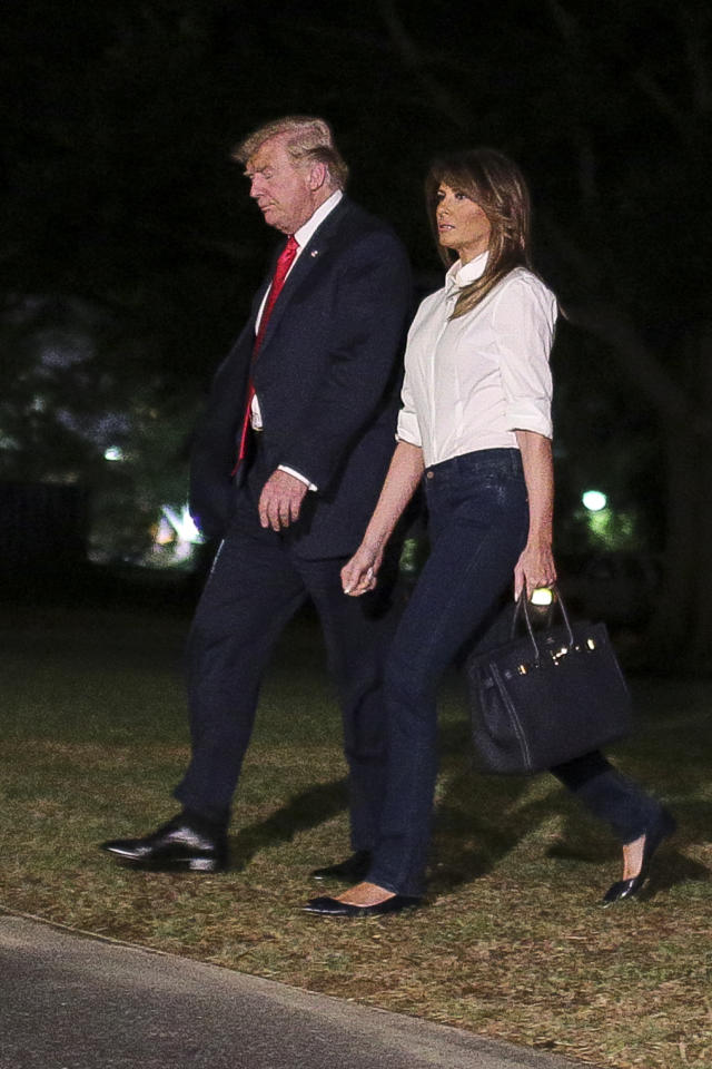Melania Trump wearing skinny jeans