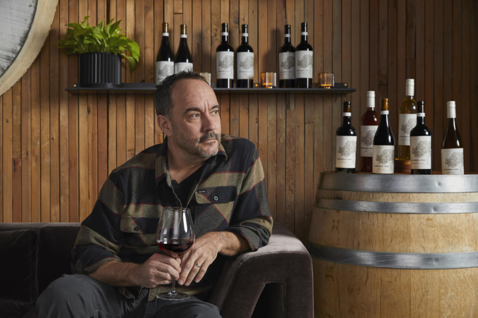 Dave Matthews with the reimagined The Dreaming Tree wines<p>Courtesy of The Dreaming Tree</p>