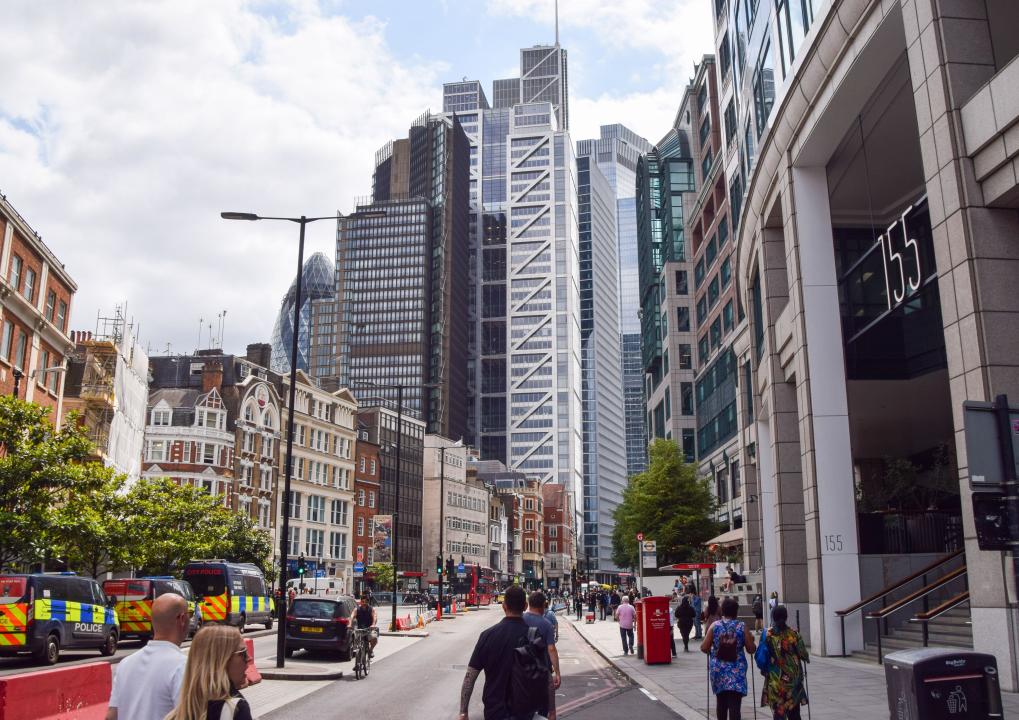 London, UK. 28th June 2024. A view of Bishopsgate in the City of London, the capital's financial district. Credit: Vuk Valcic/Alamy