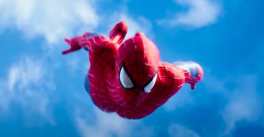 Spider-Man skydiving in "The Amazing Spider-Man 2"