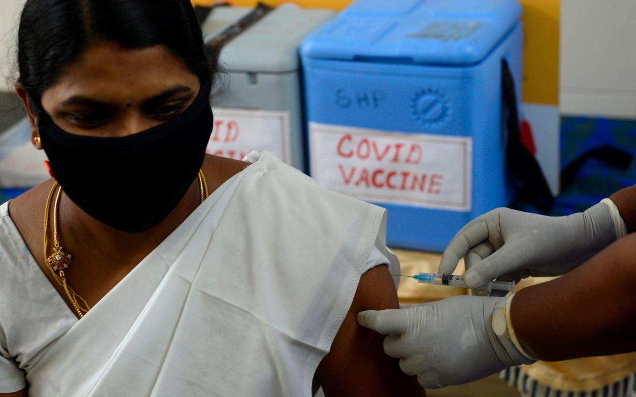 Health officials take part in dry run or a mock drill for Covid-19 coronavirus vaccine delivery at a primary health centre in Chennai on January 2 - Arun SANKAR / AFP