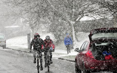 Snow uk travel disruption - Credit: John Giles /PA