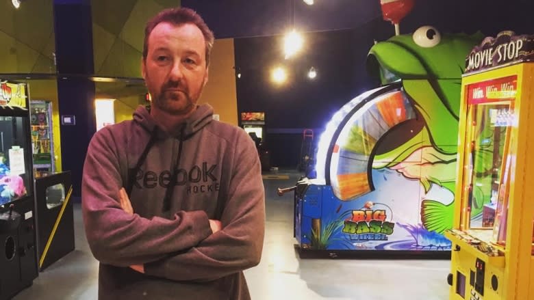 'Big part of my life': Avalon Mall games arcade manager sad to see it close