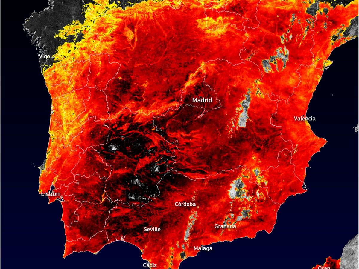 Heat map showing black areas in Spain  (European Union, Copernicus Sentinel-3 imagery)