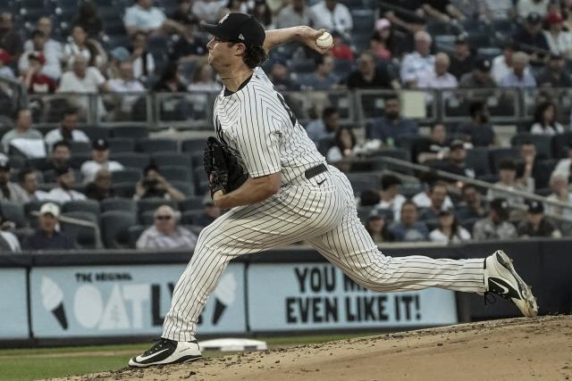 Kluber, Cole duel, Rays end Yankees' 4-game winning streak