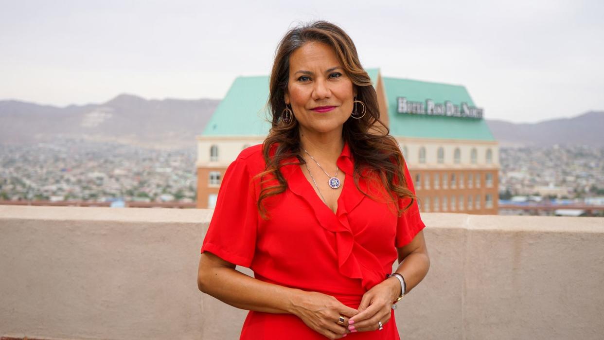 veronica escobar