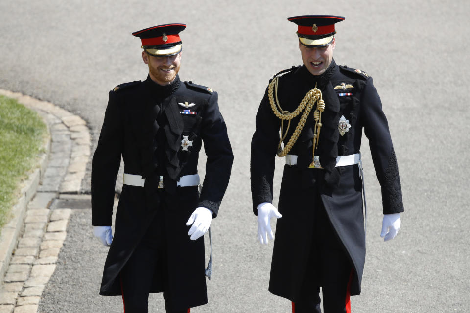 <p>Prinz Harry und sein Trauzeuge Prinz William kommen bei der St. George’s Chapel an. (Bild: Odd Anderson – WPA Pool/Getty Images) </p>