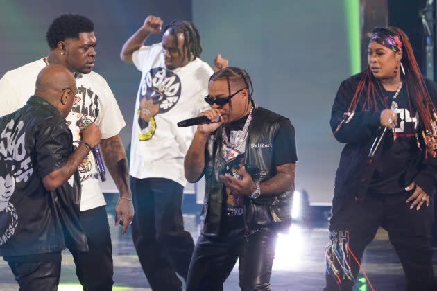 So So Def Delivers 30th Anniversary Tribute Performance At BET Hip