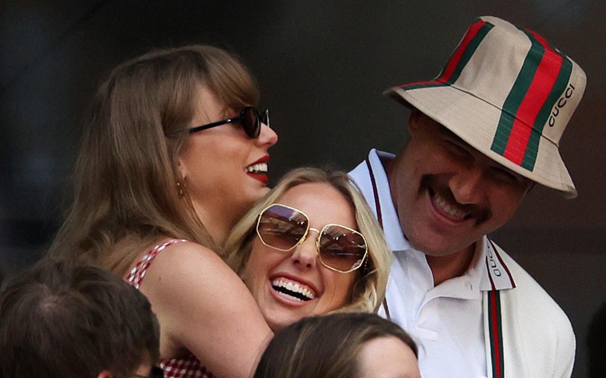 Taylor Swift embraces Brittany Mahomes at the US Open final - Pictured: Taylor Swift embraces wife of NFL star attacked for supporting Trump