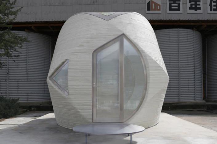 Front exterior view of Serendix Partners&#39; new 3D-Printed housing pod.