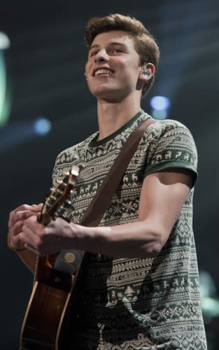 LOS ANGELES, CALIFORNIA, USA - JANUARY 26: Singer Shawn Mendes