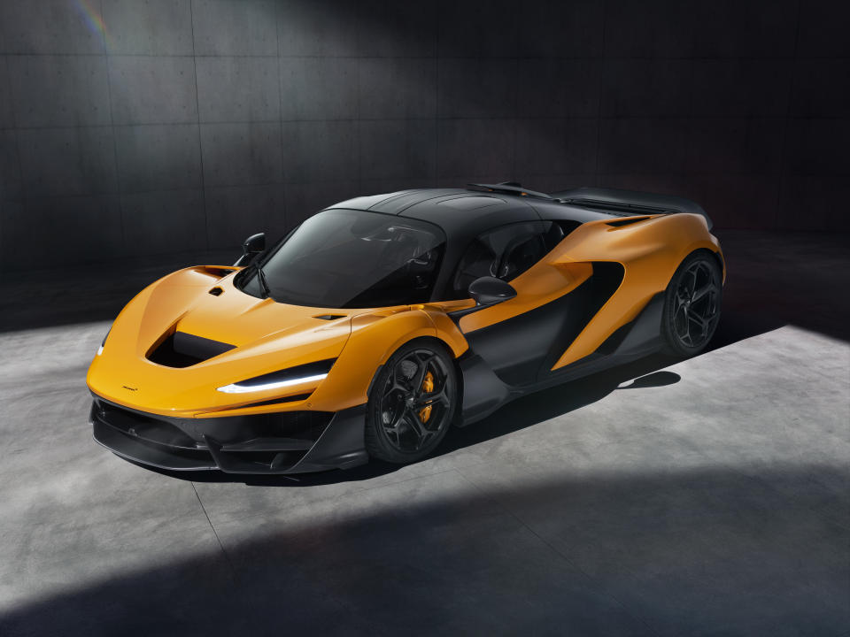 Mobil hybrid McLaren W1 (Kredit: McLaren)