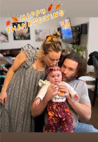 <p>Kaley Cuoco/Instagram</p> Kaley Cuoco wishes everyone a 'Happy Thanksgiving' in her Instagram Stories.