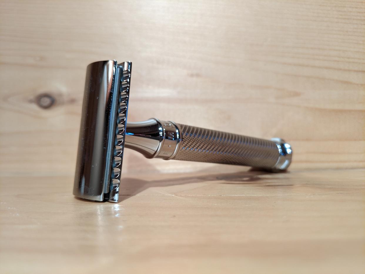 Mühle Traditional Chrome ‘Twist’ Closed-Comb Safety Razor