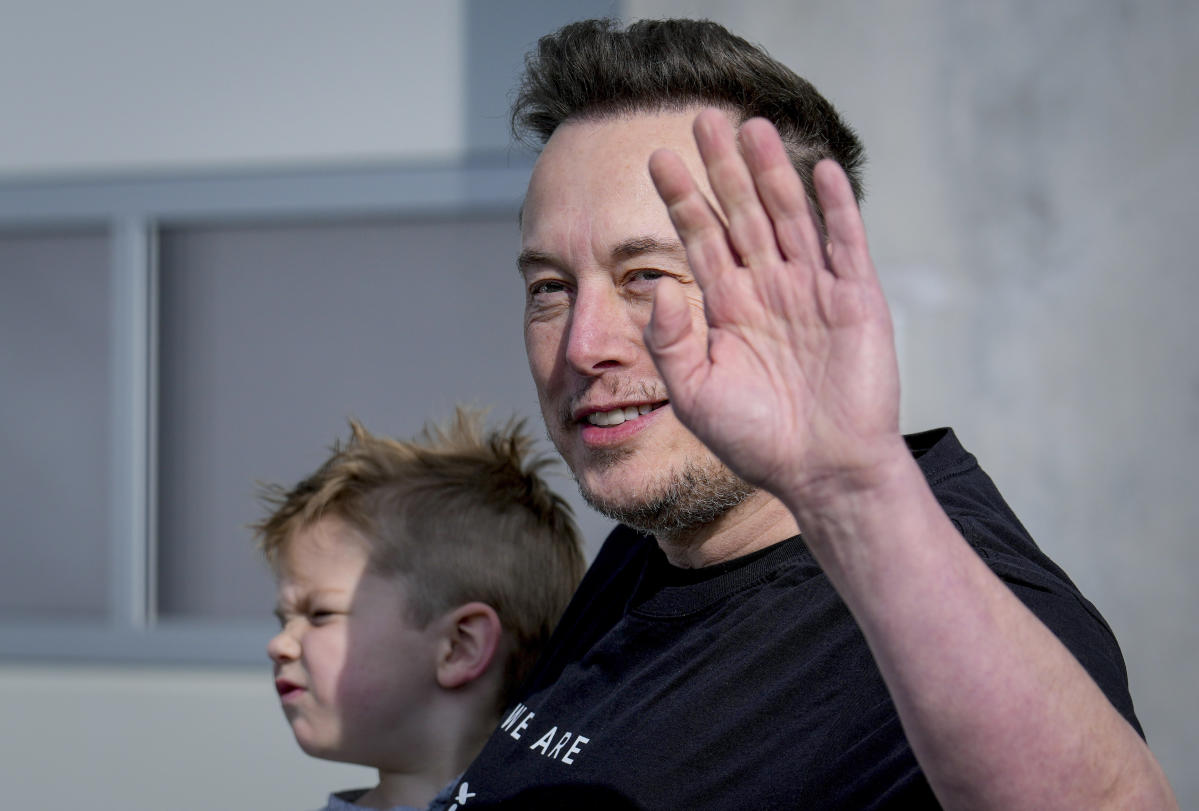 Musk pospone visita a India debido a fuertes compromisos con Tesla