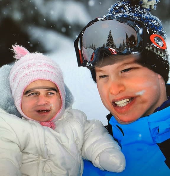 Will_and_Charlotte_skiing_face_swap