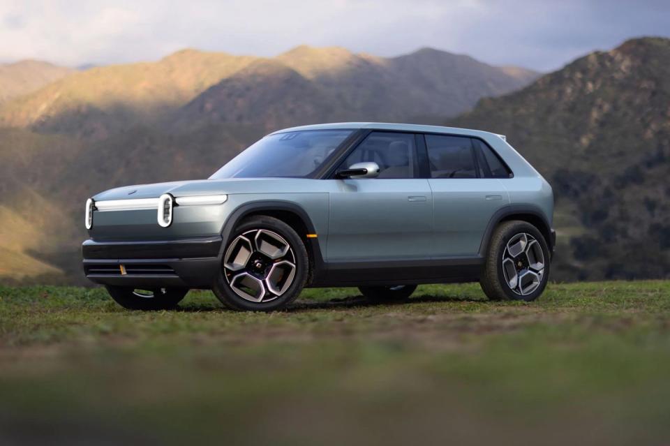 2027 rivian r3 electric crossover