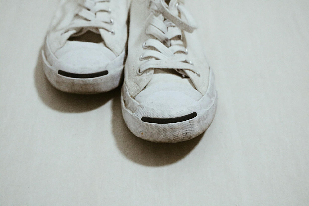 A restaurant has apologized to a black man for refusing him entry due to his footwear. (Photo: Getty Images)