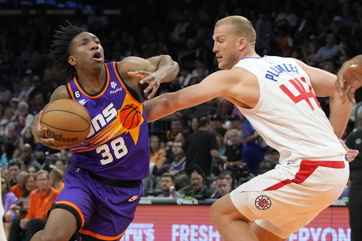 Clippers beat Suns in rematch of 2021 West finals