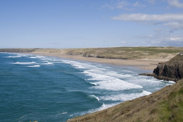 man-body-found-perranporth-beach-cornwall