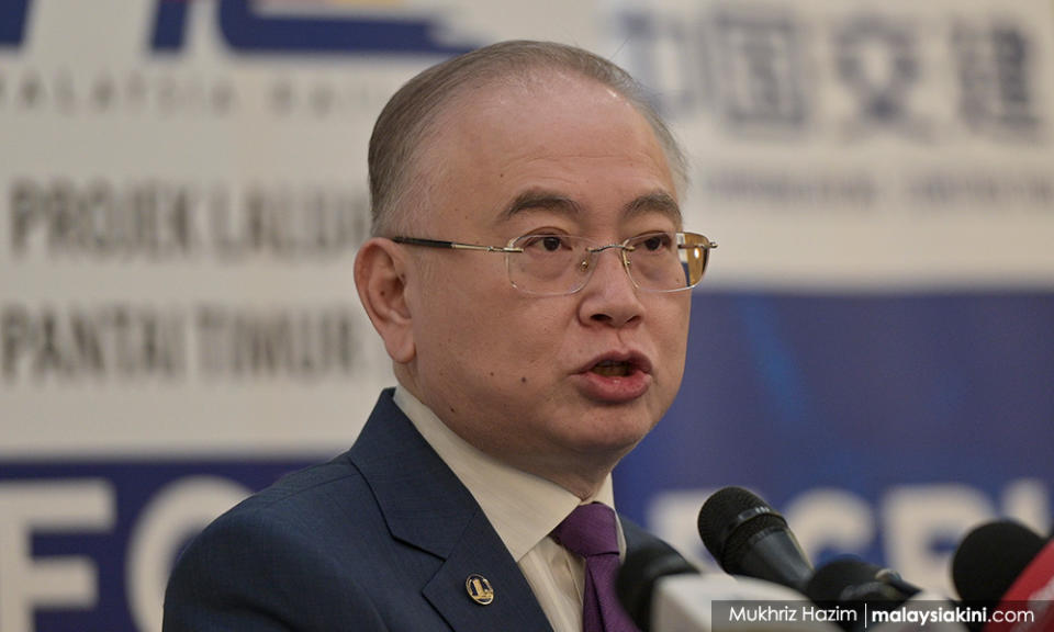 Transport Minister Wee Ka Siong