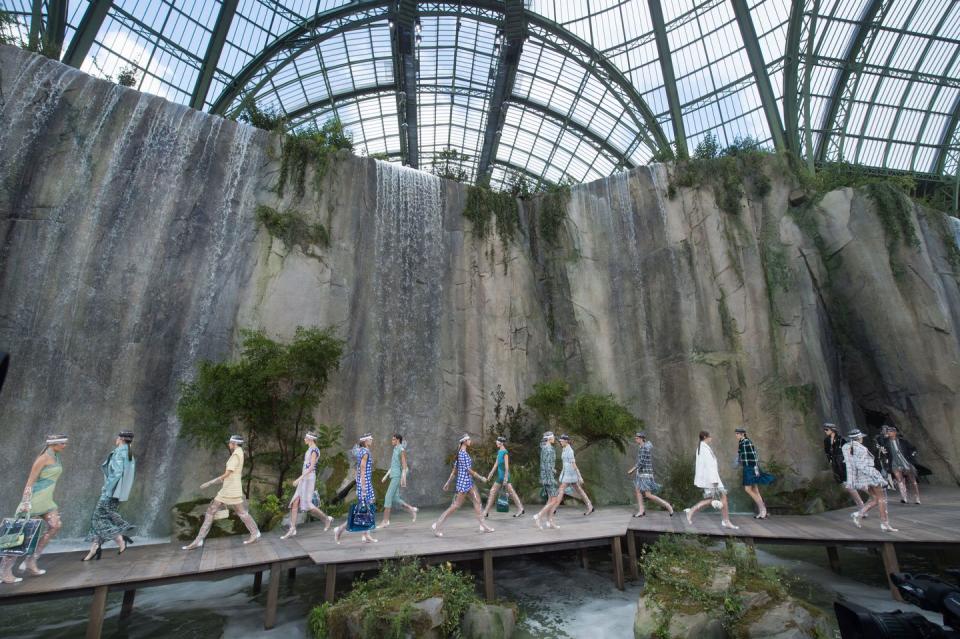 <p>Chanel Womenswear Spring-Summer 2018</p>