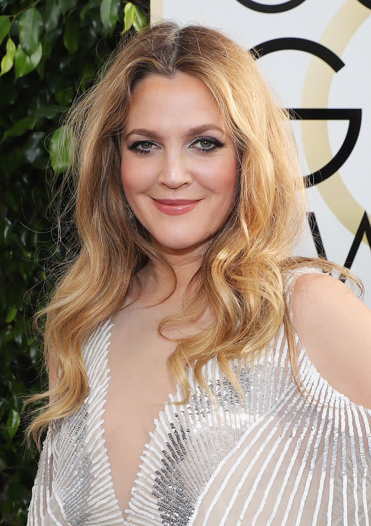 Drew Barrymore’s pale pink lips