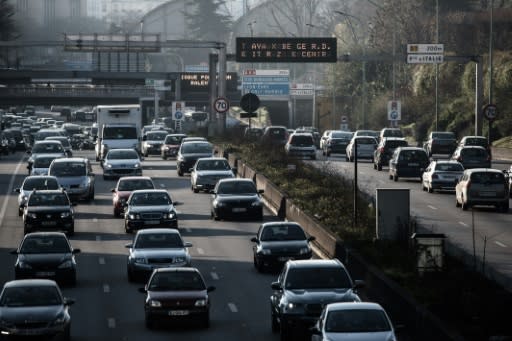 The measure targets 30,000 vehicles in the greater Paris region, which is home to around 5.5 million people