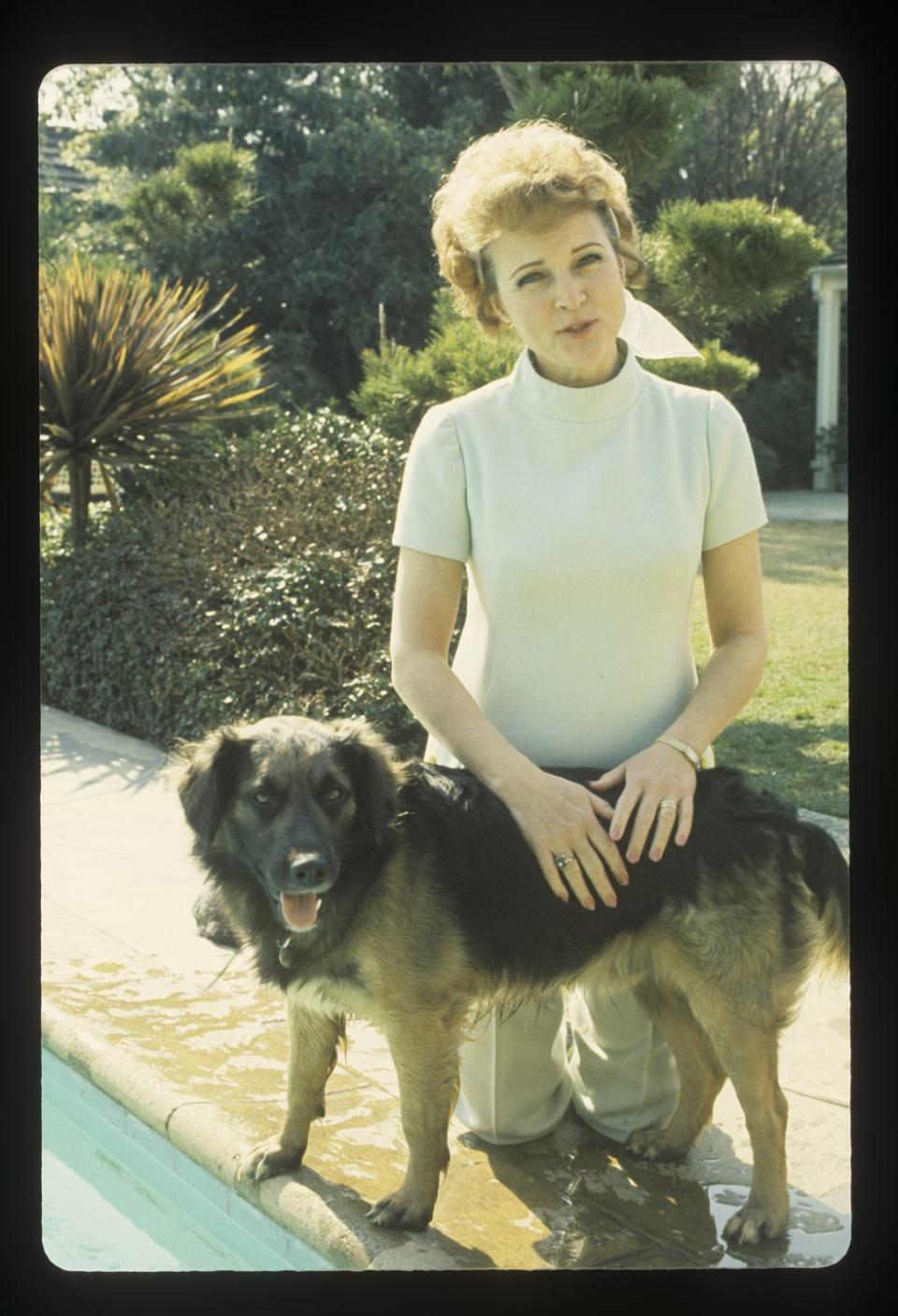 <p>In 1971, Betty starred in a television series called <em>The Pet Set</em>. The series was produced by her husband, Allen Ludden, and featured the actress <a href="https://www.insider.com/betty-white-facts-career-2019-1#betty-hosted-a-show-called-the-pet-set-in-1971-featuring-celebrities-and-their-pets-12" rel="nofollow noopener" target="_blank" data-ylk="slk:interviewing various celebrities and their pets;elm:context_link;itc:0;sec:content-canvas" class="link ">interviewing various celebrities and their pets</a>.</p> 