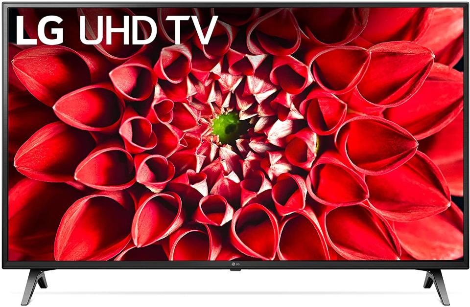 LG 55UN7000 55" 4K UHD Smart LED TV. Image via Amazon.