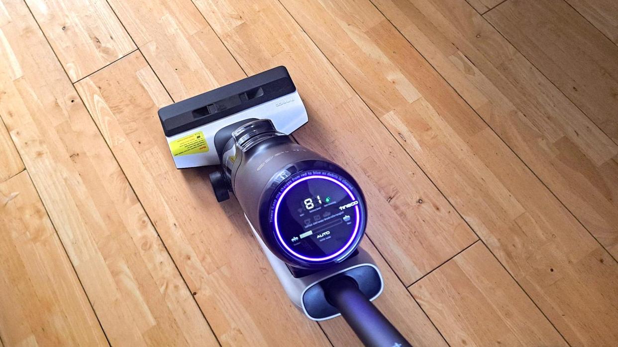  Tineco Floor One S5 Extreme Smart Cordless Wet-Dry Vacuum Cleaner on hardwood. 