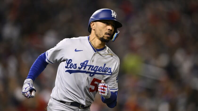 Los Angeles Dodgers' Mookie Betts in action during a baseball game against the Washington Nationals.